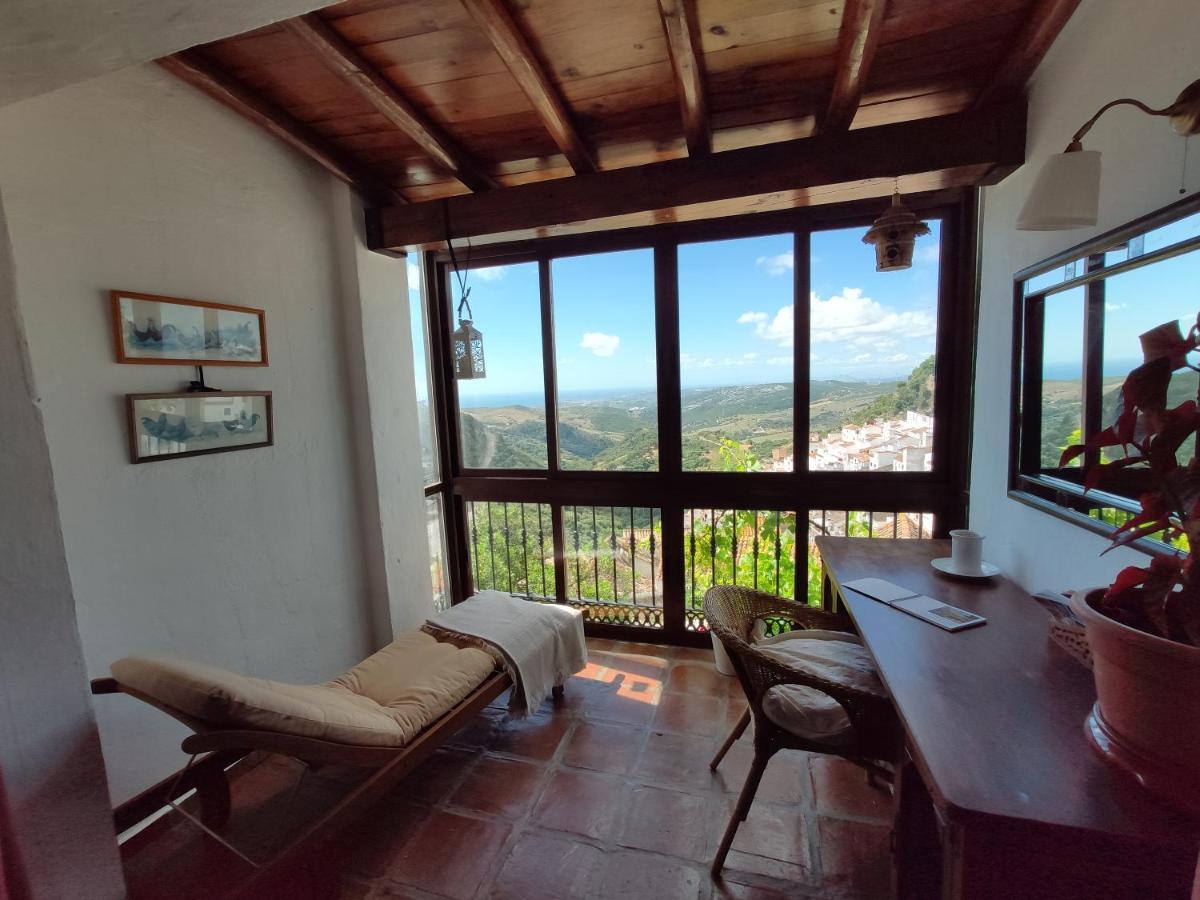 El Hogar De Lucia Villa Casares Ngoại thất bức ảnh
